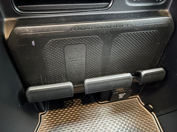 Dodge RAM 1500 16 of 25