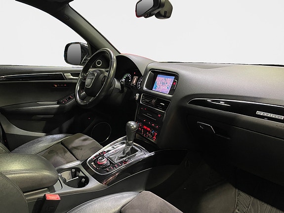 Audi Q5 6 of 16