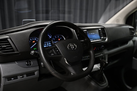 Toyota Proace 13 of 27