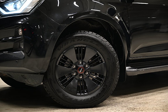 Isuzu D-max 10 of 30