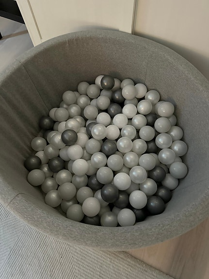 Product image 1 of 3