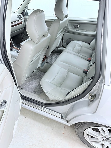Volvo S70 6 of 9