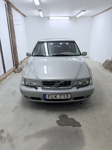 Volvo S70 8 of 9