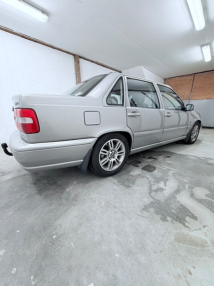 Volvo S70 7 of 9