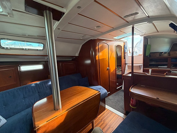 Beneteau 331 Clipper 5 of 9