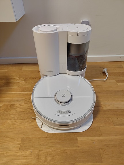Roborock S7 robotdammsugare med moppfunktion och tömningsstation