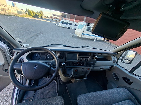 Renault Master 13 of 16
