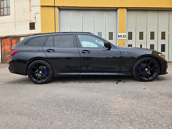 BMW 320d 4 of 15