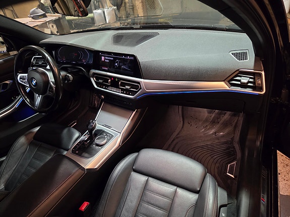 BMW 320d 9 of 15