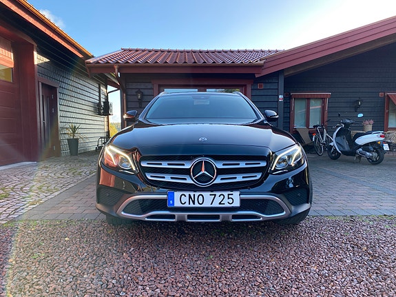 Mercedes-Benz E 220 d 5 of 12