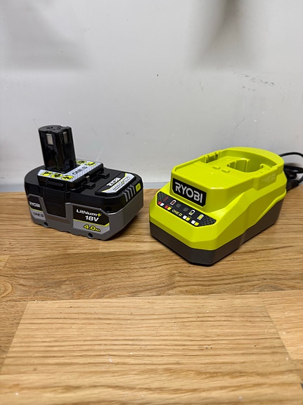 Product image 1 of 2