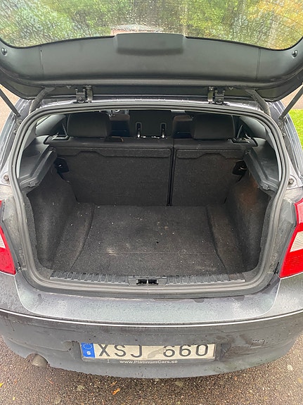 BMW 120i 5 of 5