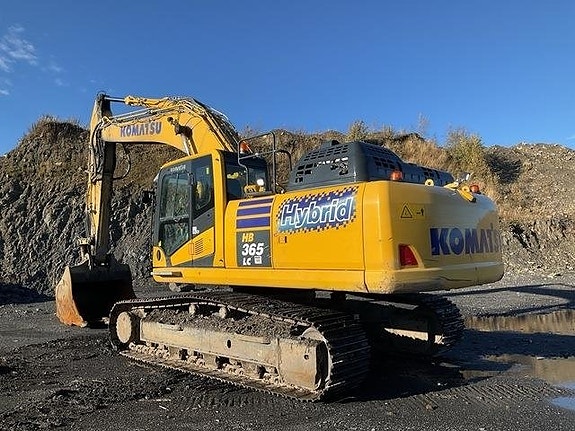 Komatsu HB365LC-3E0 2 of 24