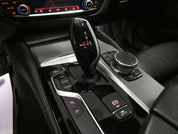 BMW 520d 14 of 26