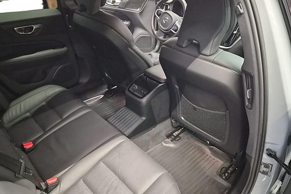 Volvo V60 18 of 24