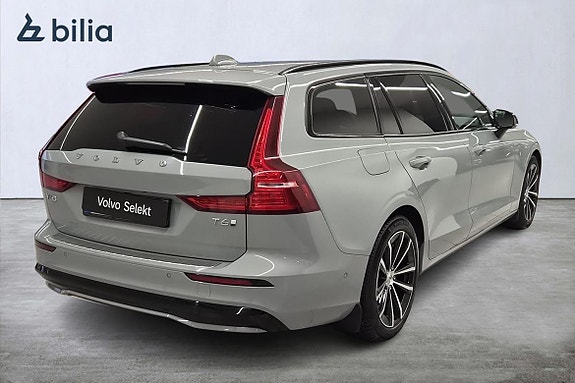 Volvo V60 10 of 24
