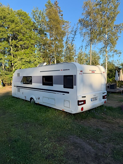 Adria Alpina 663 HT 4 of 11