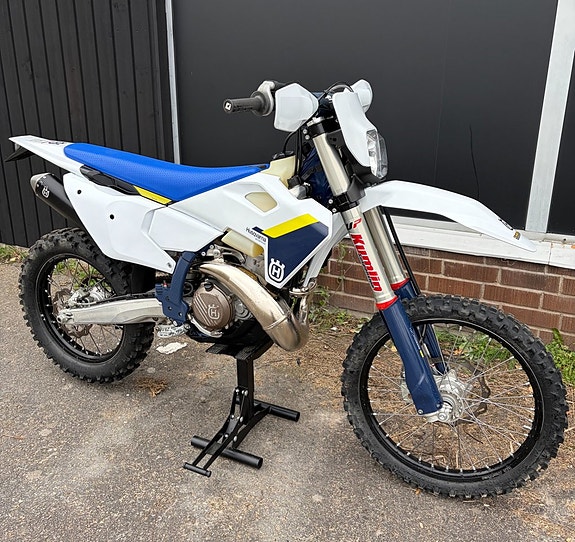Husqvarna TE 300 2025 6 of 6