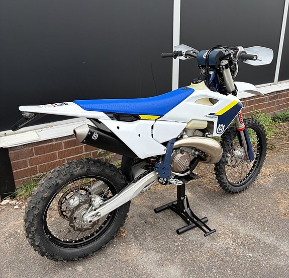 Husqvarna TE 300 2025 5 of 6