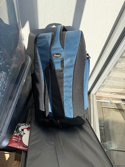 Product image 1 of 4