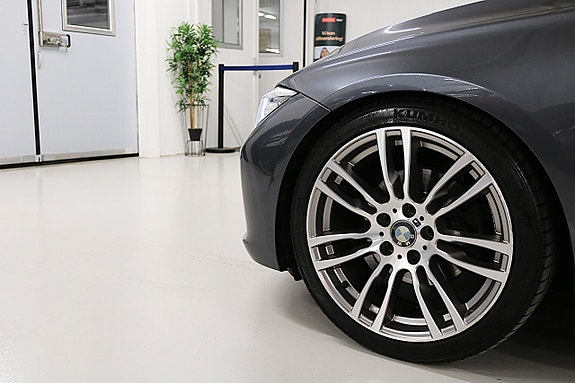 BMW 320d 7 of 21