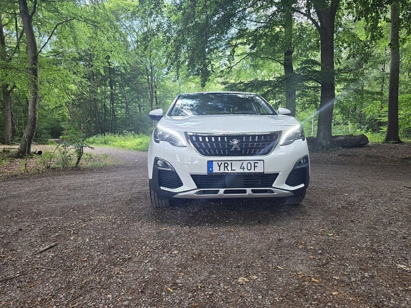 Peugeot 3008 3 of 8