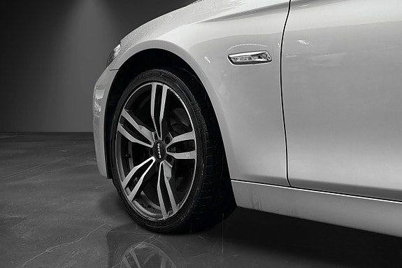 BMW 520d 11 of 29