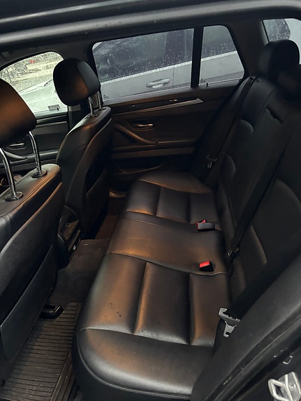 BMW 520d 6 of 8