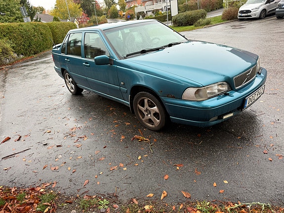 Volvo S70 3 of 12