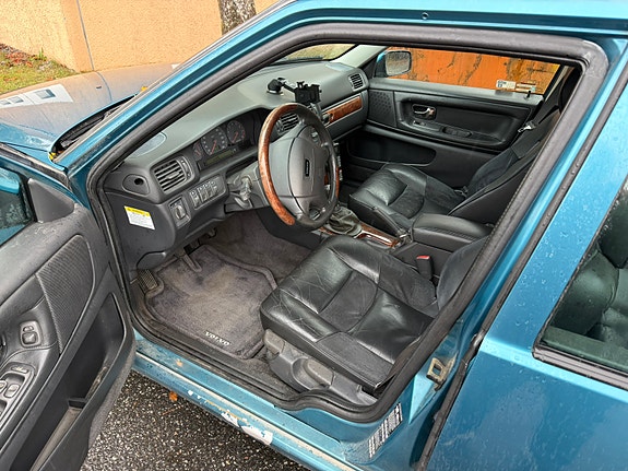 Volvo S70 7 of 12