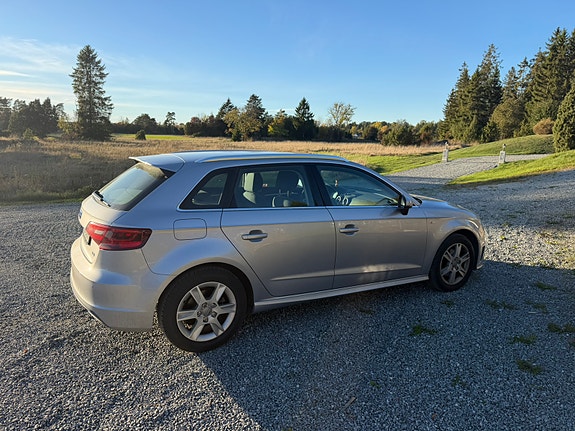 Audi A3 8 of 8