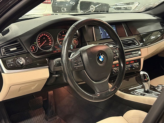 BMW 520d 14 of 26