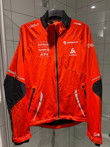 Product image 1 of 6