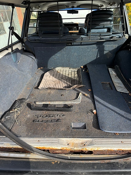 Volvo 245 6 of 10
