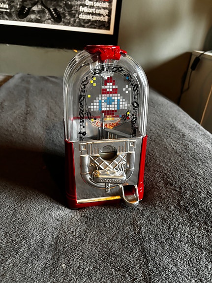 Product image 1 of 2