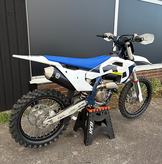 Husqvarna FC 250 2026 4 of 6