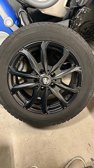 Product image 1 of 5