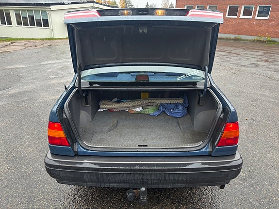 Volvo 940 7 of 10