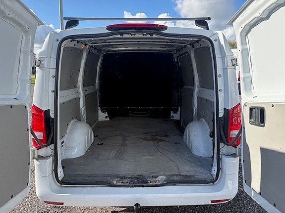 Mercedes-Benz Vito 111 4 of 4