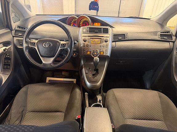 Toyota Verso 10 of 18