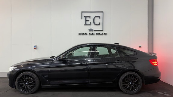 BMW 320d 2 of 20