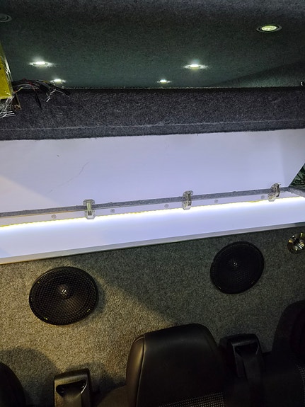 Volkswagen Crafter 35 8 of 17