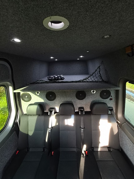 Volkswagen Crafter 35 9 of 17