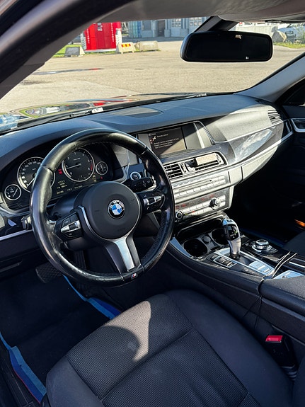 BMW 520d 6 of 8