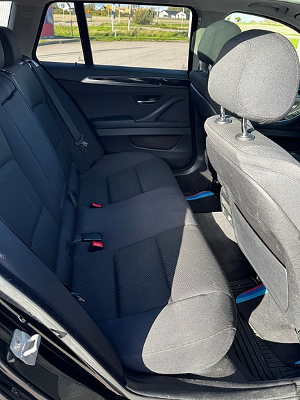 BMW 520d 5 of 8