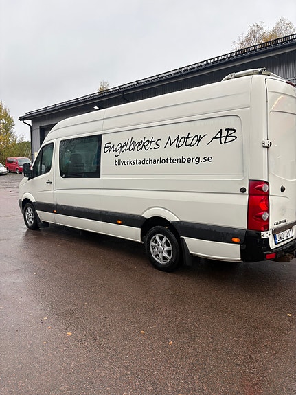 Volkswagen Crafter 35 2 of 12