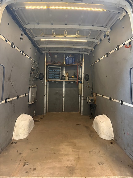 Volkswagen Crafter 35 12 of 12
