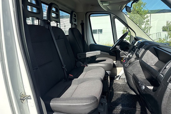 Peugeot Boxer 16 of 21