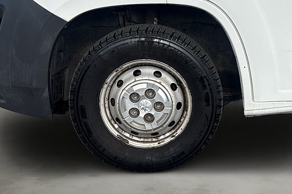 Peugeot Boxer 9 of 21