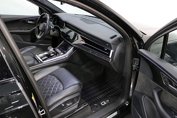 Audi SQ7 17 of 27